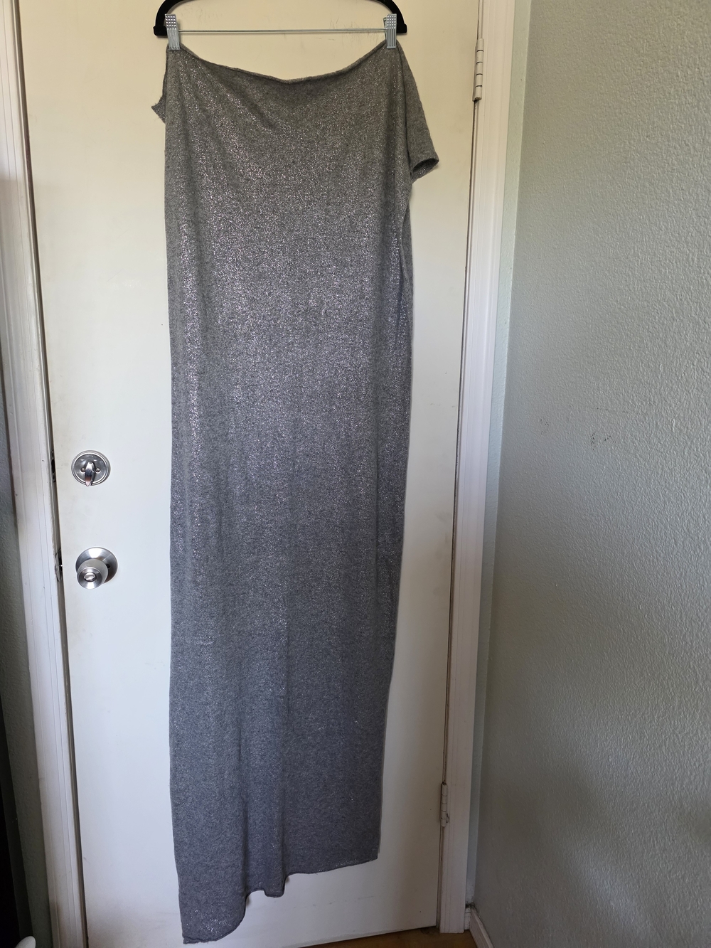 Banana Republic Grey And Silver Italian Yarn Scarf